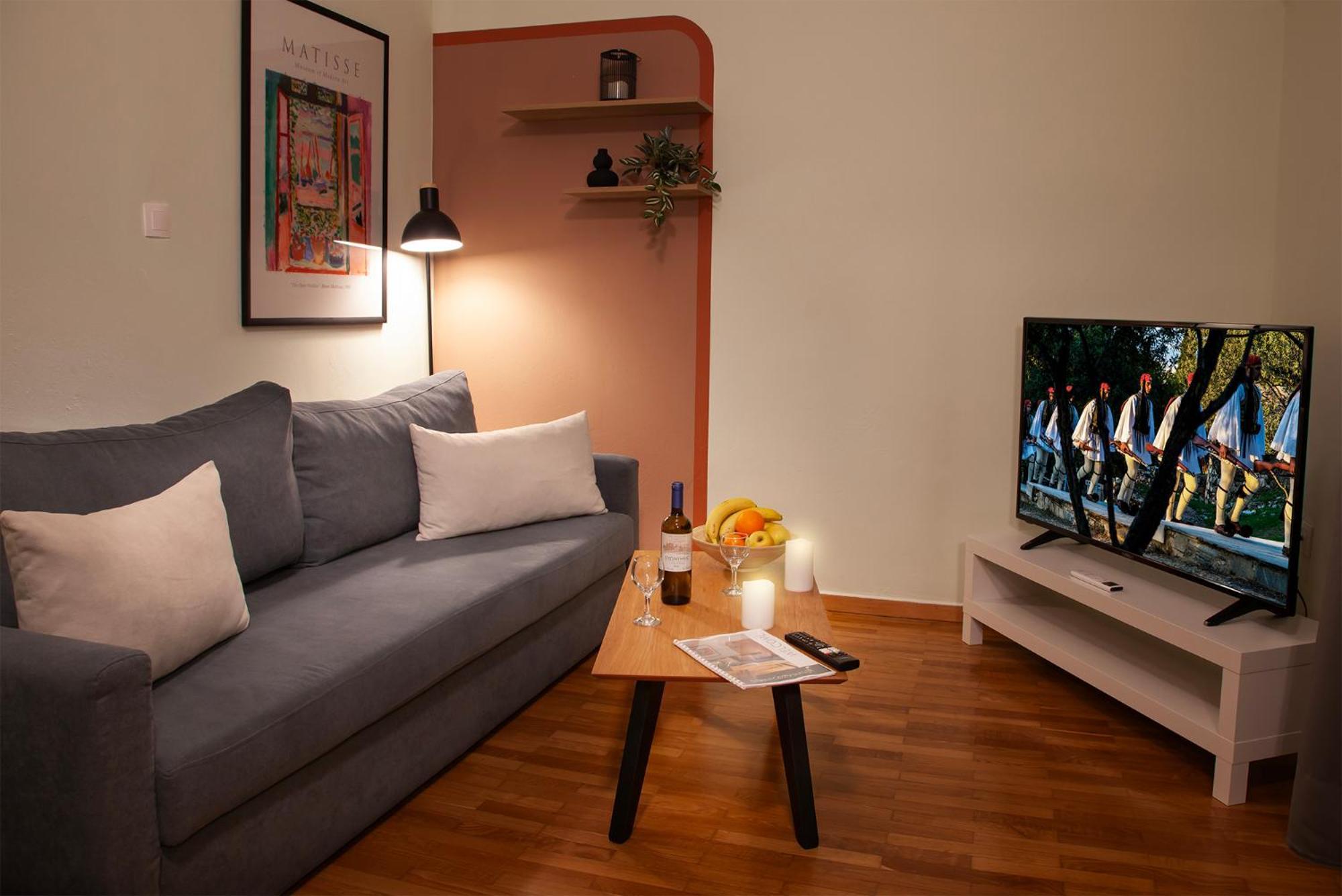 Aris123 By Smart Cozy Suites - Apartments In The Heart Of Athens - 5 Minutes From Metro - Available 24Hr Extérieur photo